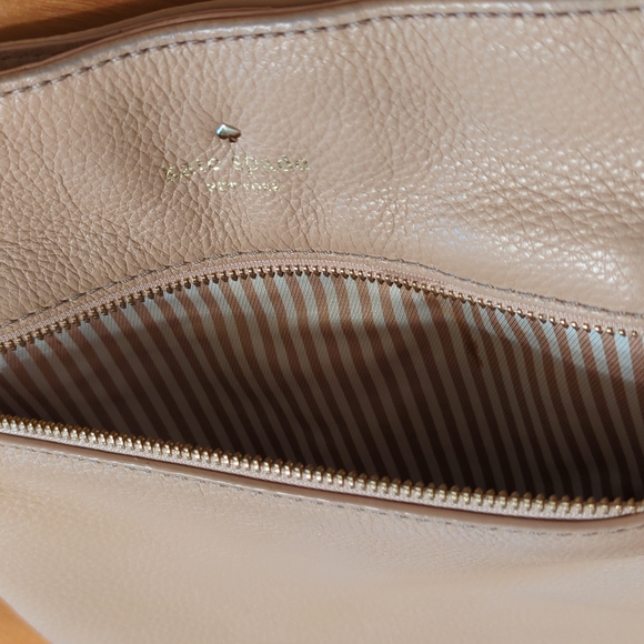 Kate Spade Crossbody Purse - Picture 6 of 6